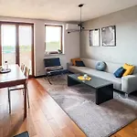 Grey Krakau